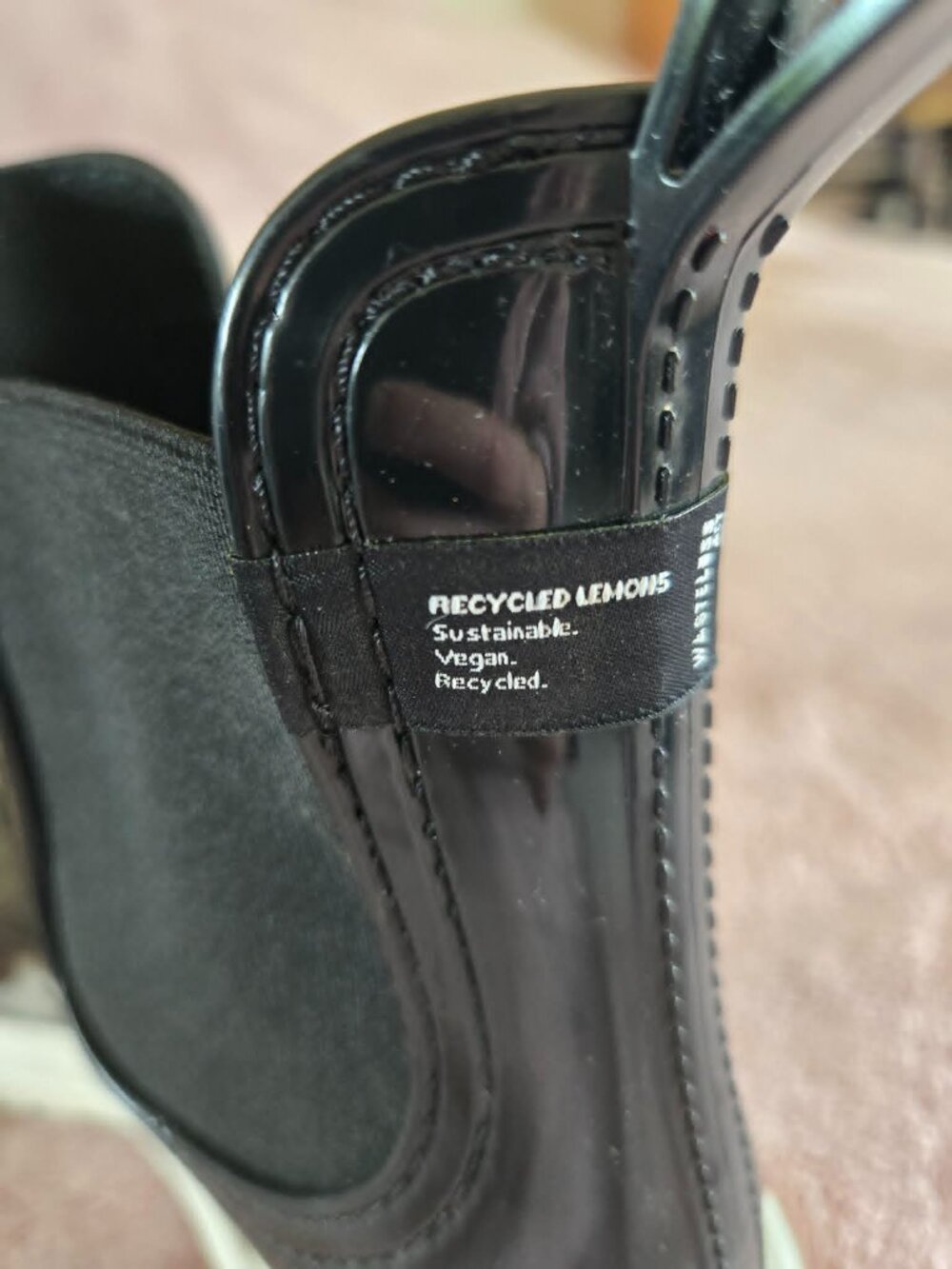 Lemon Jelly Pointed Toe Rainboots - Vegan - Great condition! - Picture 7 of 7